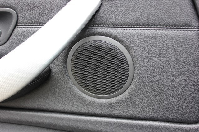 豪华车最好的音响系统,豪华车搭载什么音响