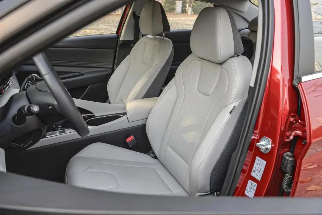 新一代伊兰特哪个配置最有性价比,传统代步新伊兰特试驾感受