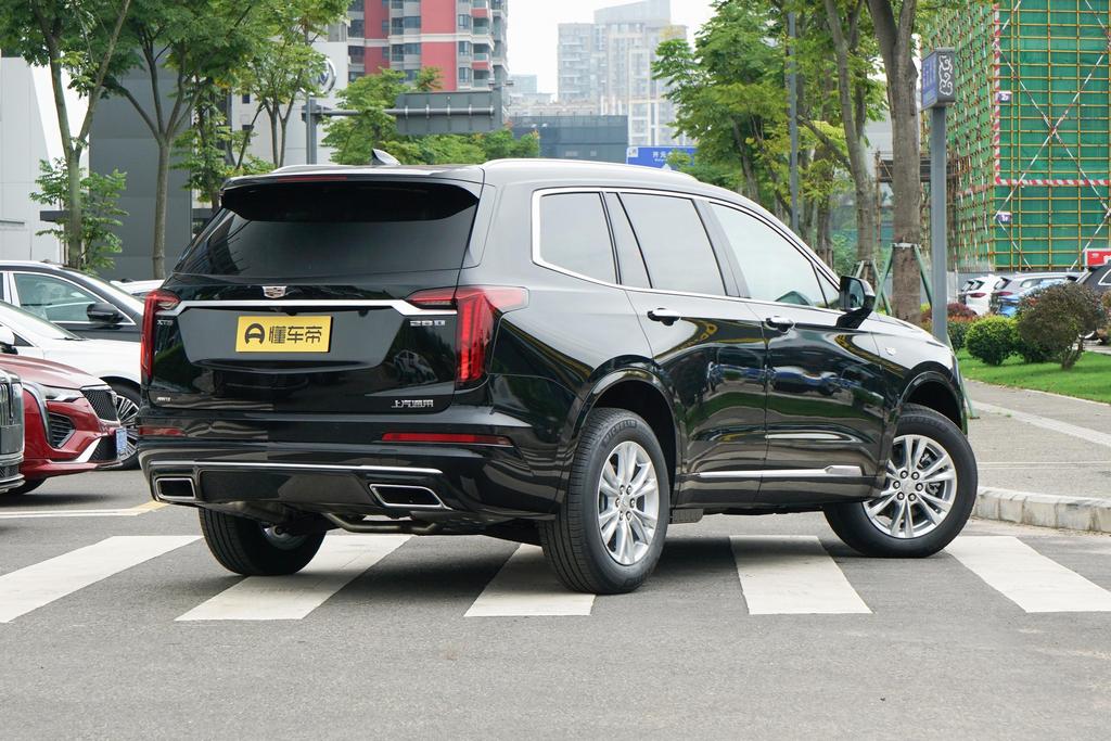 内饰豪华6米8,内饰豪华有面子