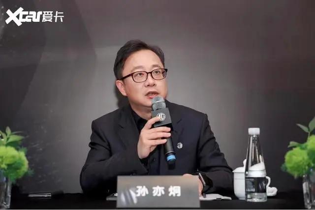 名爵黑标2.0和普通2.0,名爵黑标和白标有啥区别