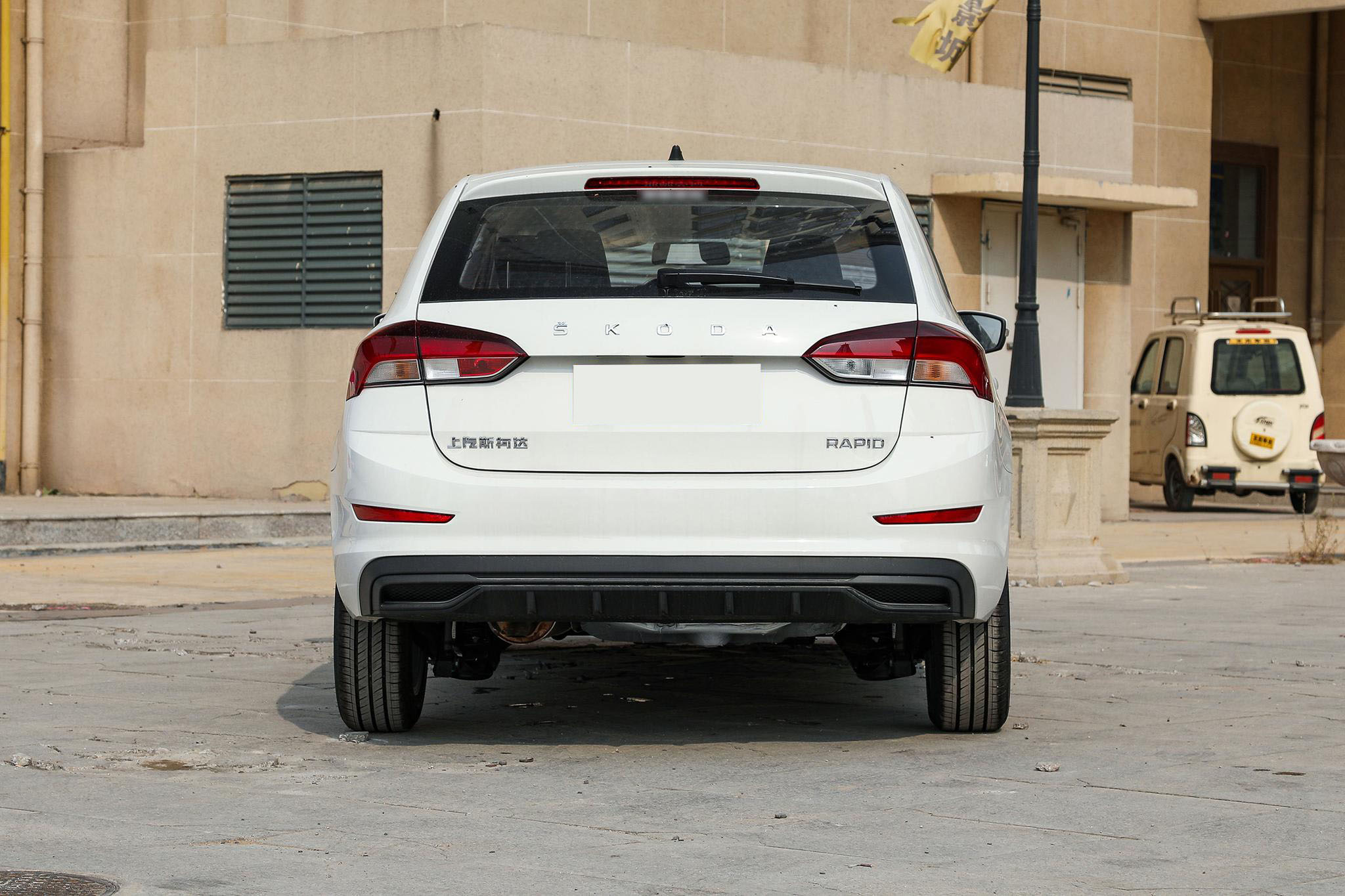 4万左右斯柯达昕动,合资家用空间大省油车推荐