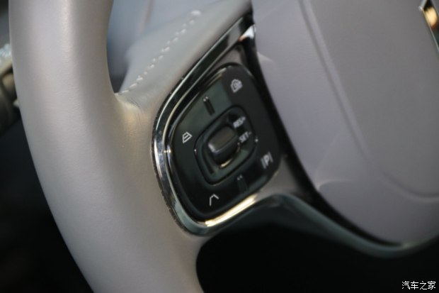 零跑c01增程和纯电驾驶质感,试驾零跑c01纯电最新落地价