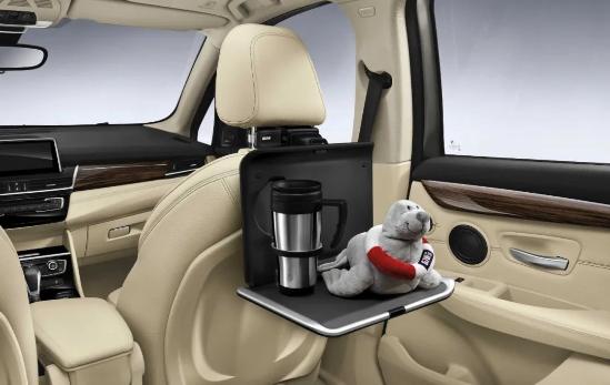 宝马必须换的三个配件,宝马车内必备用品有哪些