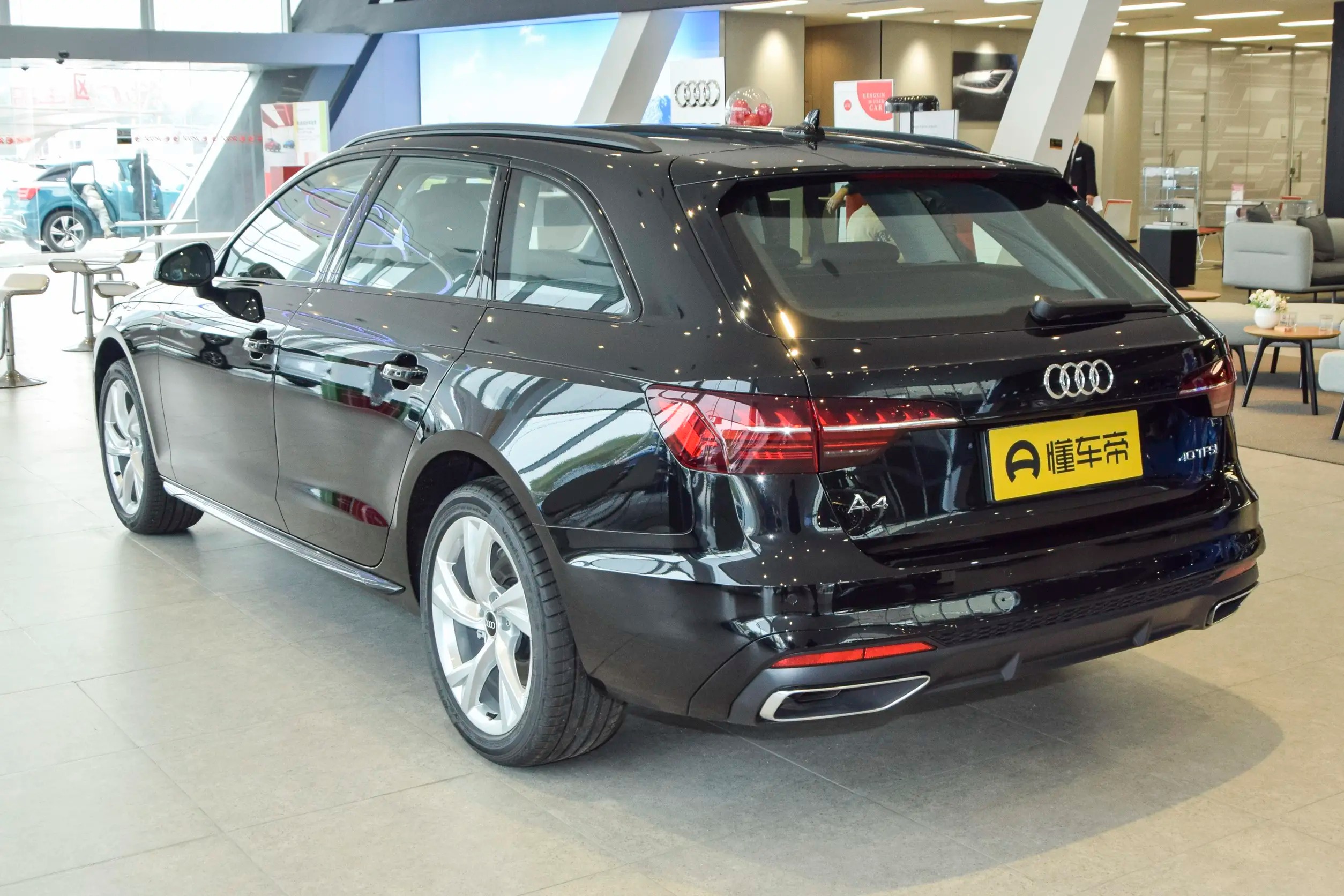 2019款奥迪a4allroad符合国六,奥迪a423款豪华动感现车