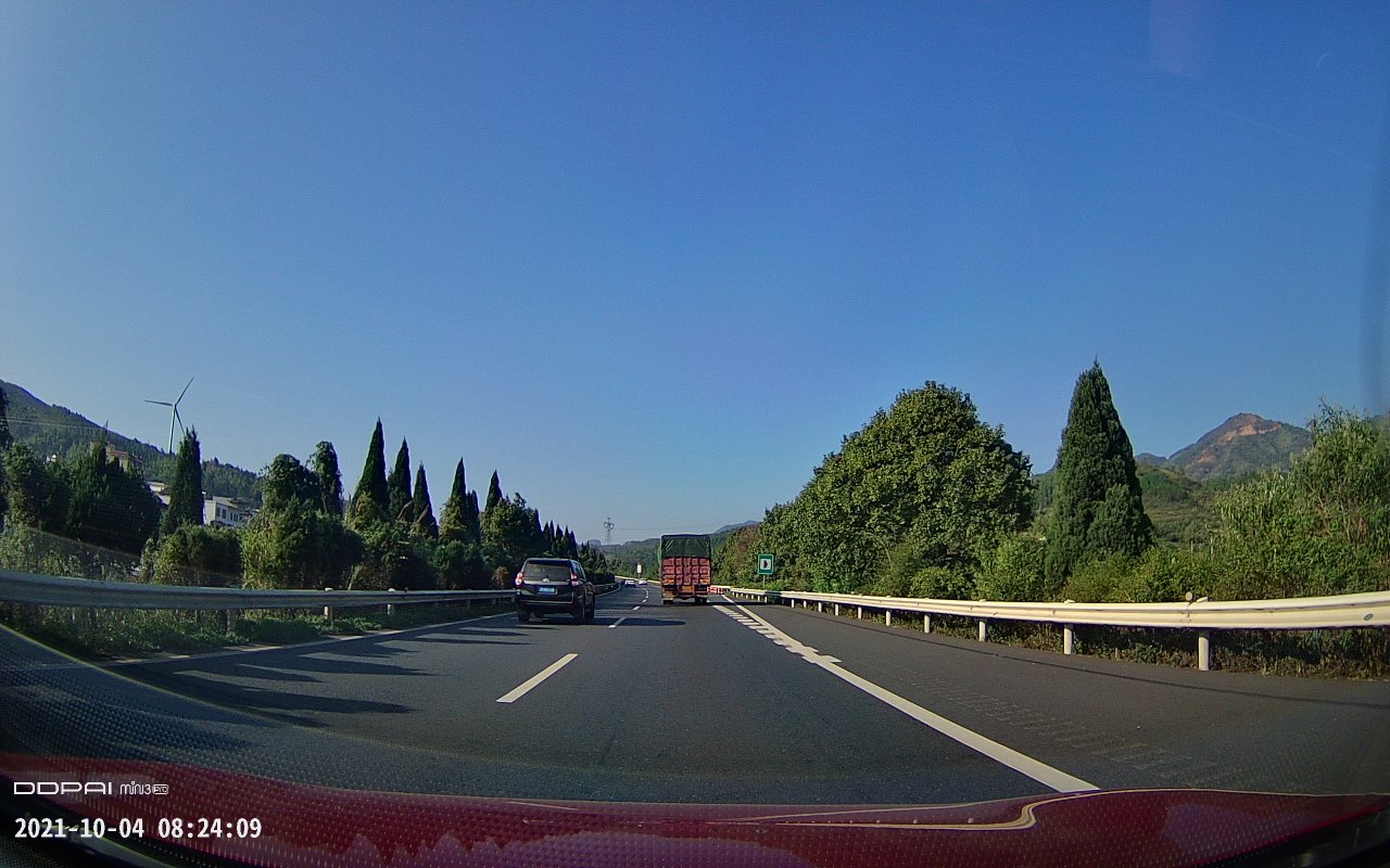 小鹏p7是否值得买,小鹏p7真的值得购买吗