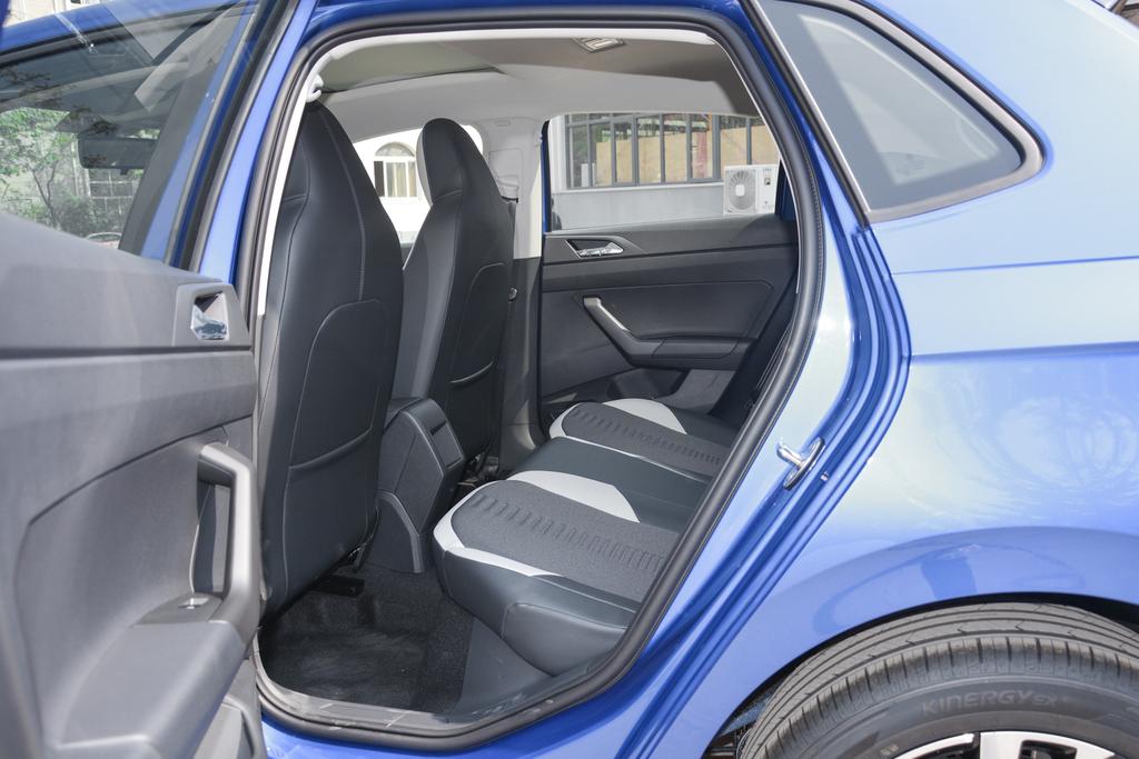 polo鎼烘墜椋為┌浜虹敓,polo鍚岀郴鍒楄溅