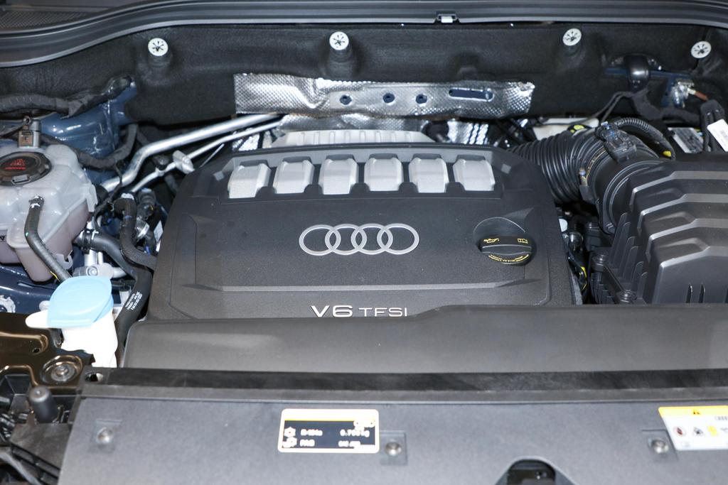 奥迪q62023款落地多少钱试驾,全网首试上汽奥迪q6开起来如何