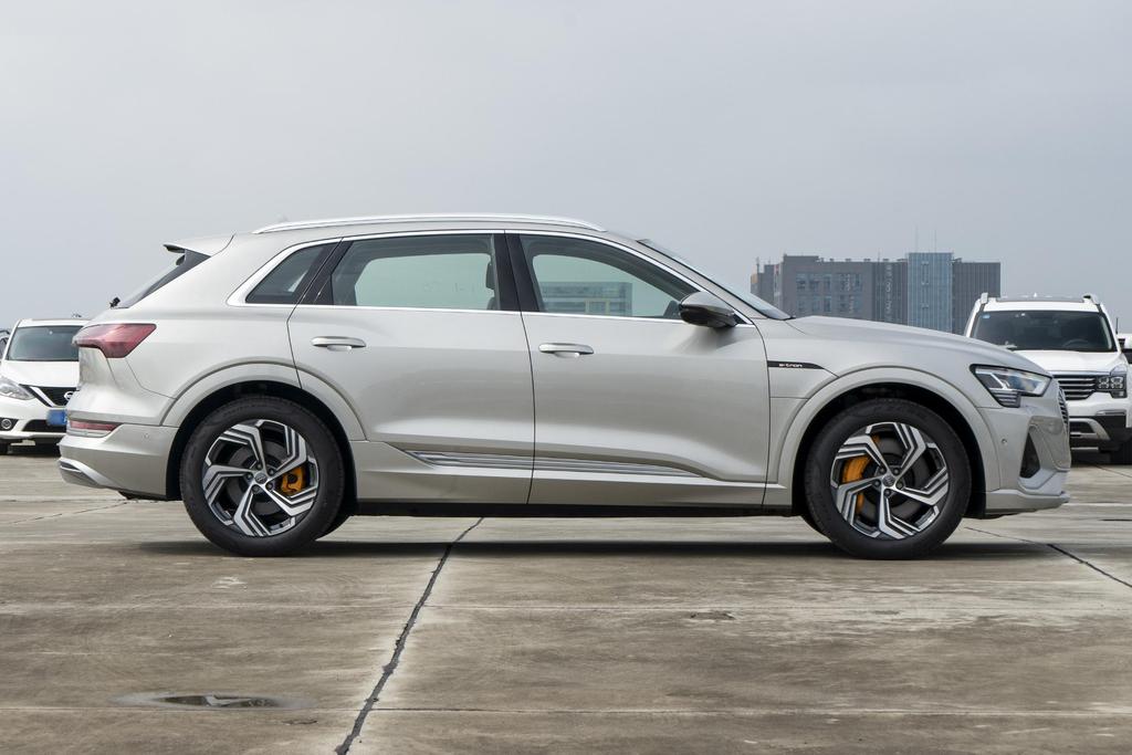 奥迪e-tron欧美销售,奥迪e-tron限时特惠