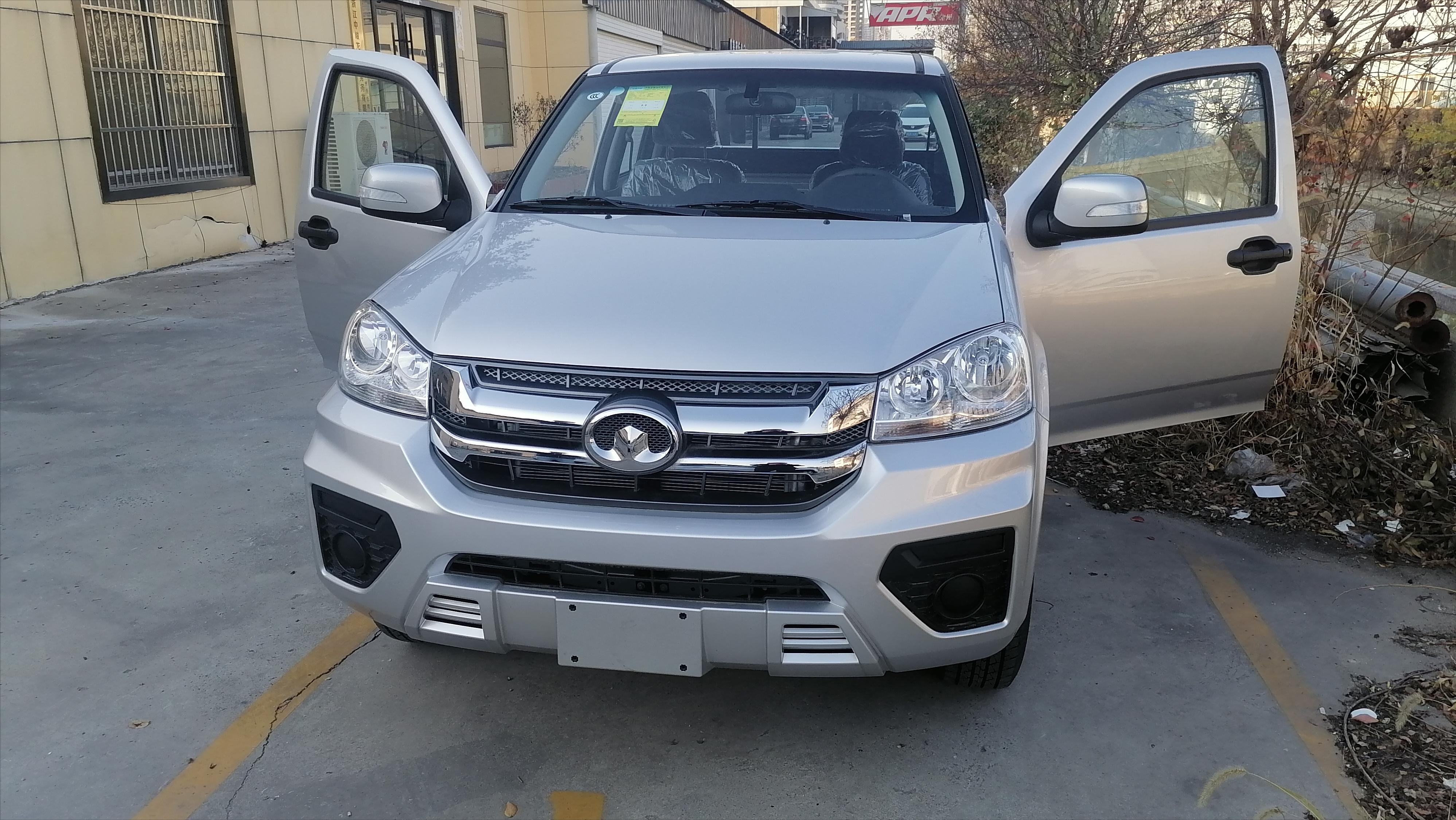 7.18万!实拍长城风骏5,长5523mm,1.5T动力,外观“大块头”