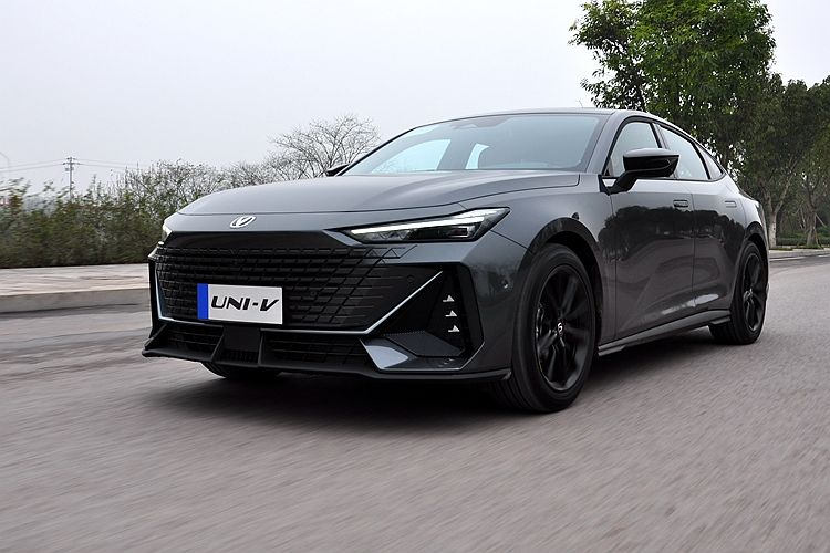 23款领速版长安uni-v测评,新一代长安uni-v正式到店