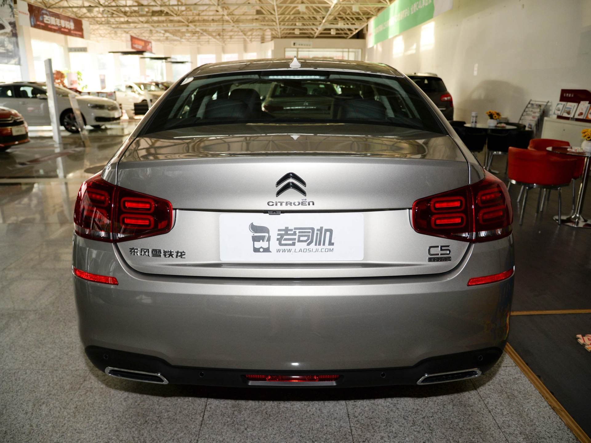 百公里油耗6.2的车真实油耗,1.6t雪铁龙c5评测价格