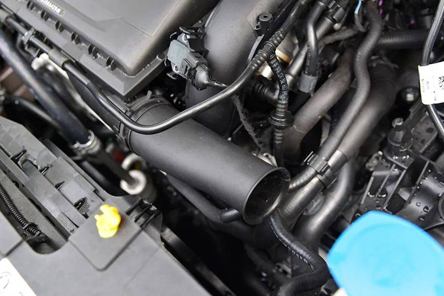 自己动手改装捷达音响,捷达vs7进气口改造