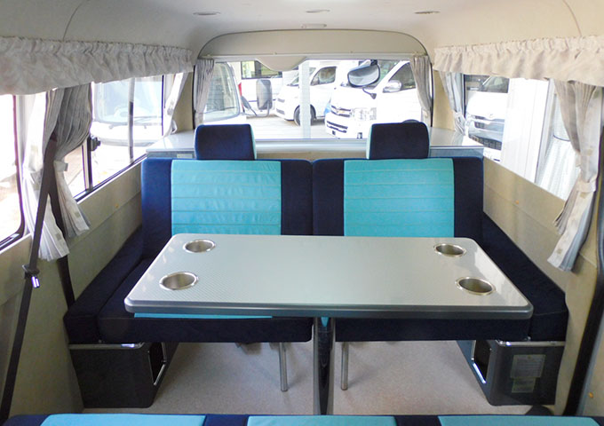 丰田海狮改装第三排床,丰田海狮面包车改房车