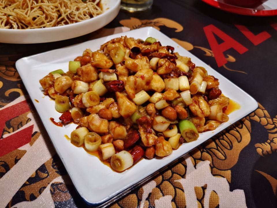 试驾比亚迪元plus,比亚迪元plus纯电试驾