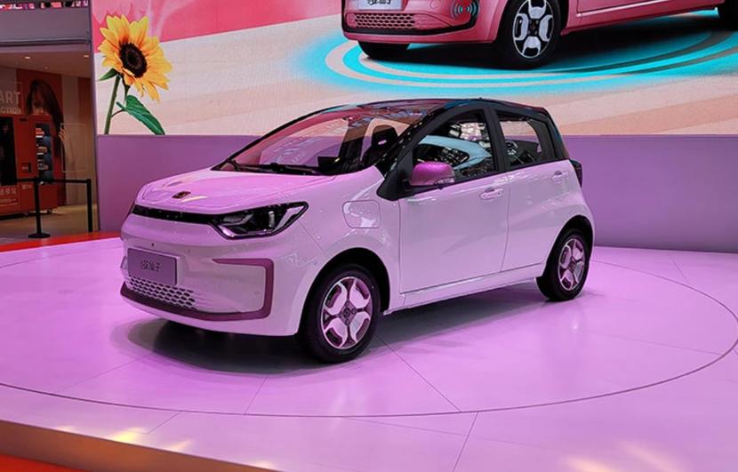 微型纯电动车天花板:德国大众标准+终身质保,续航超300公里