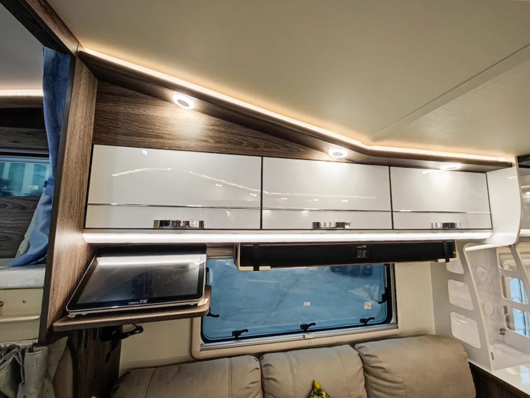 拓锐斯特海王星2号双拓展房车,拓锐斯特2022款海王星1号