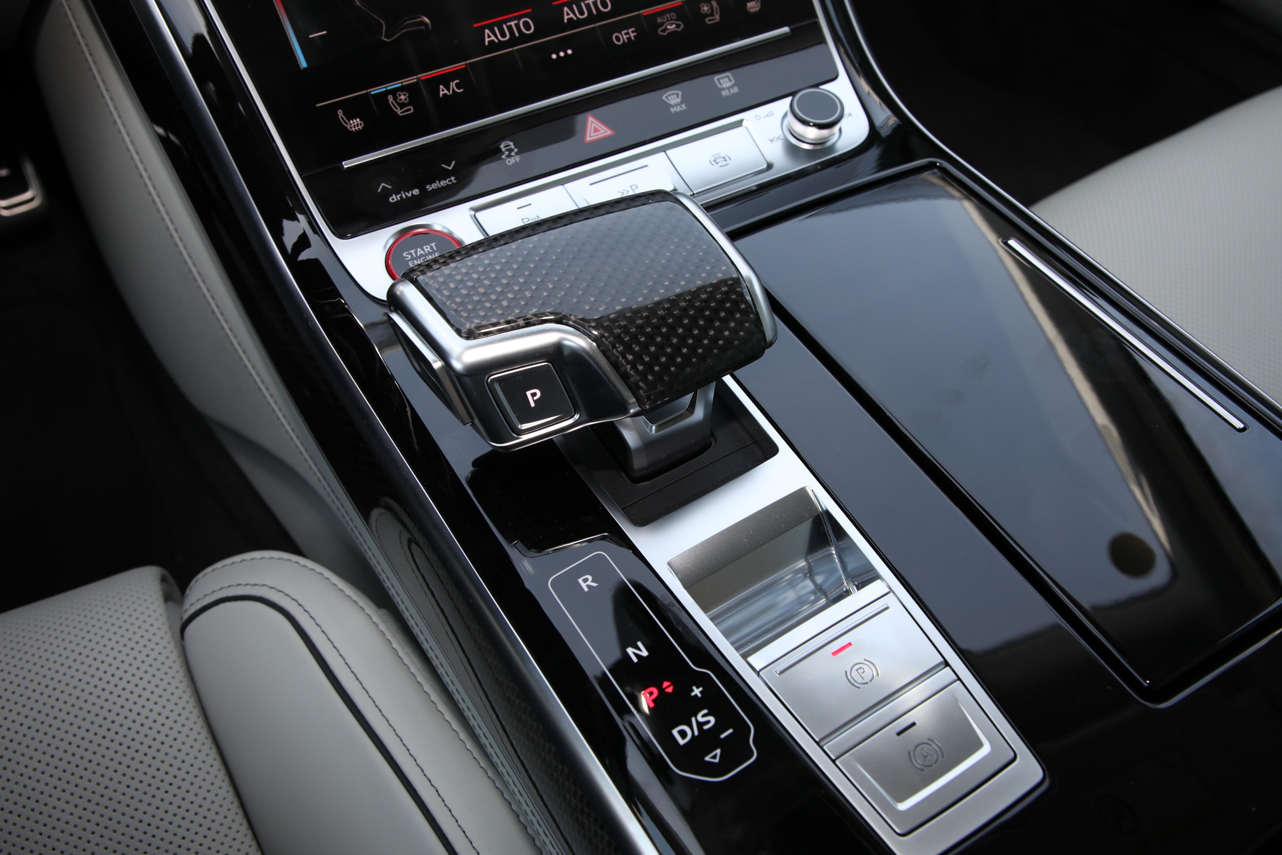 试驾百公里加速2.8秒,百公里加速测试奥迪rs6