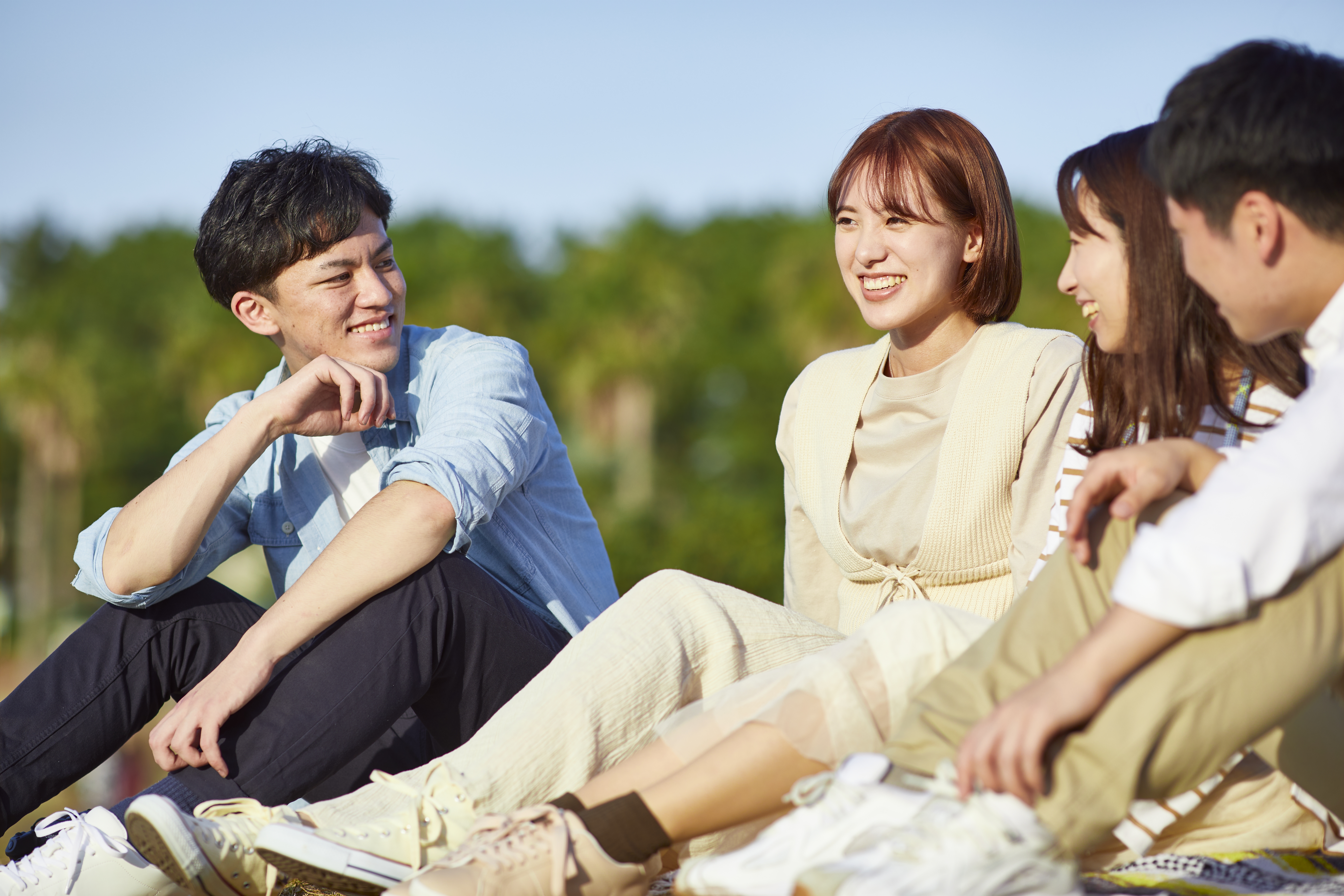 通过所谓的“感觉练习”，我们使孩子能够区分和分类