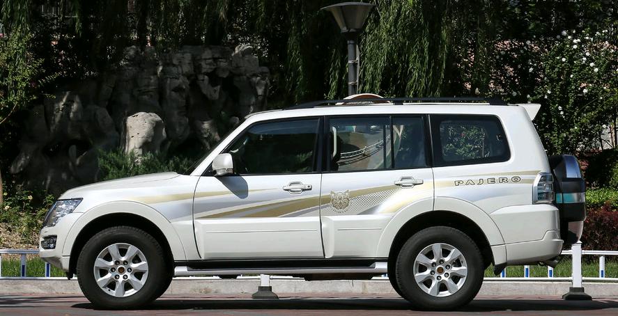 汉兰达3.5和帕杰罗3.0哪个好,三菱帕杰罗2020缺点