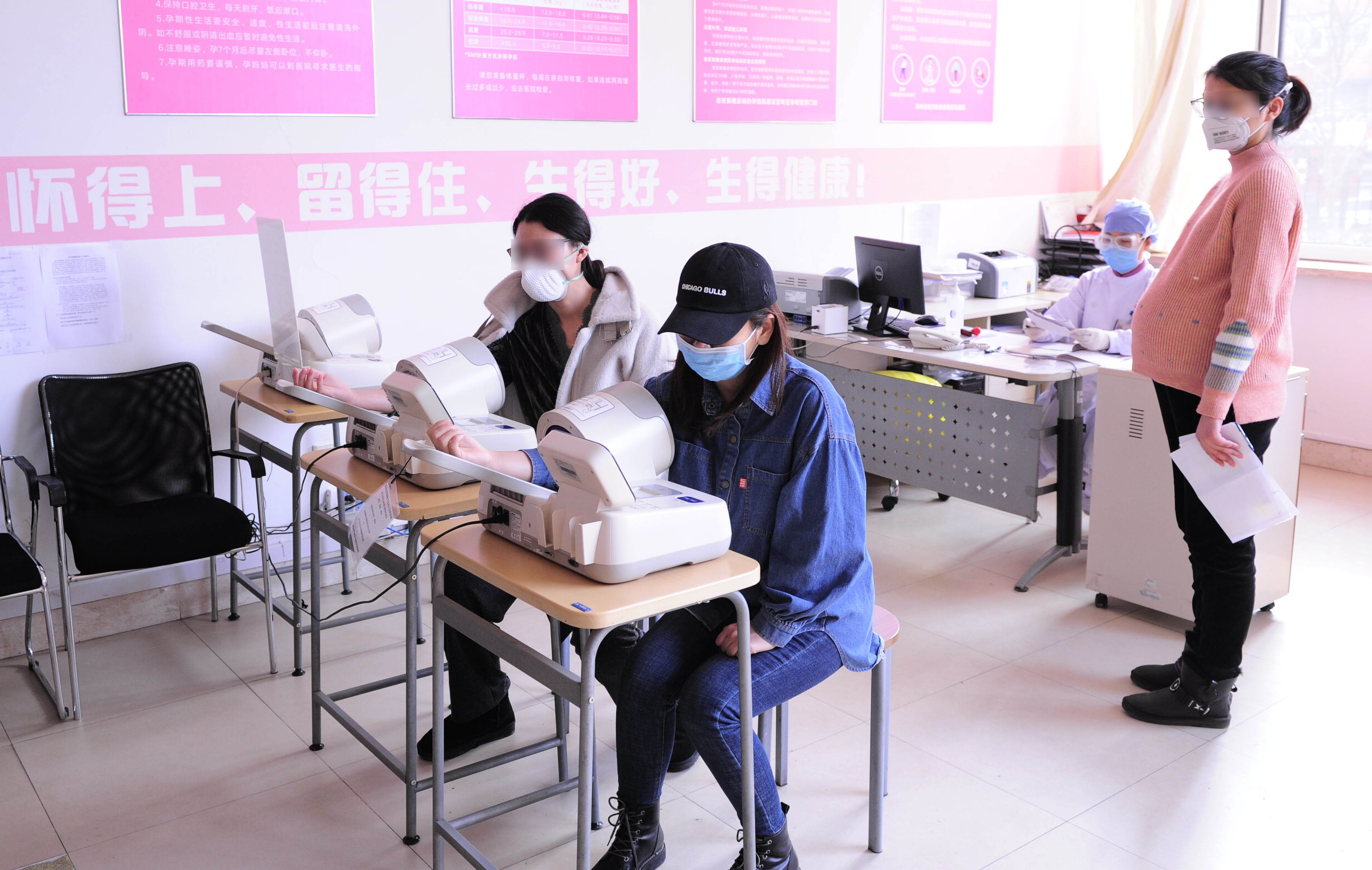 非常时期孕妇产检能去医院吗,孕期建议做几次产检