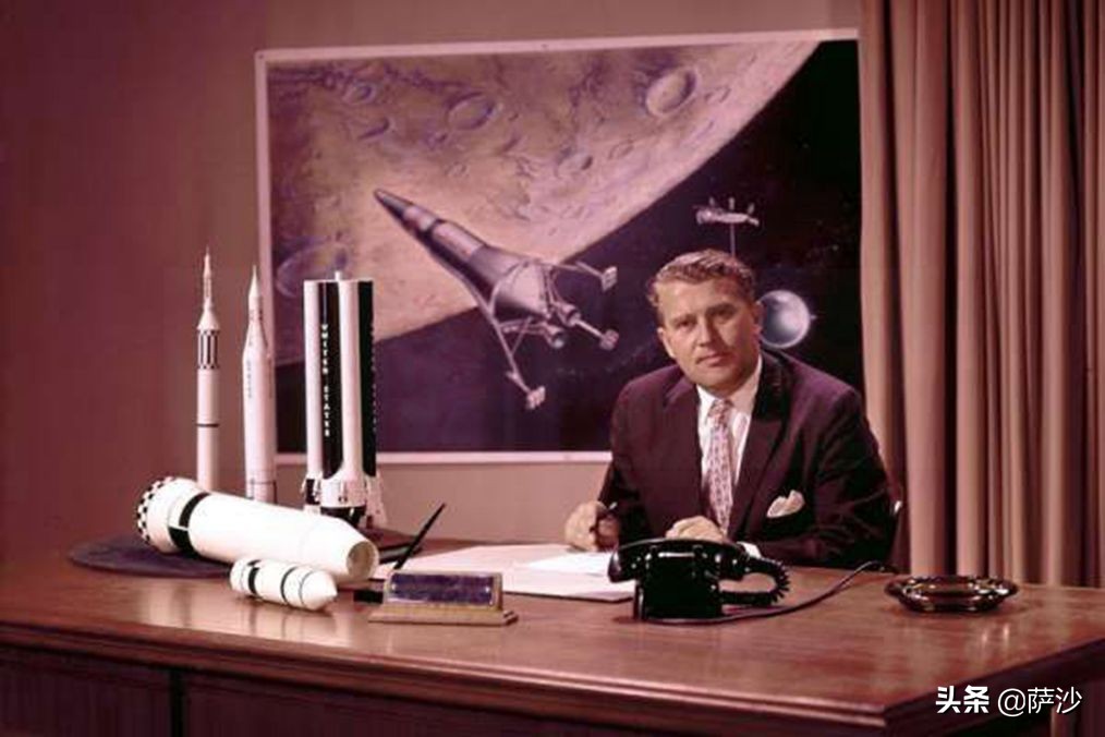 2万奴工死于导弹制造：1944年9月8日纳粹首次发射V2火箭