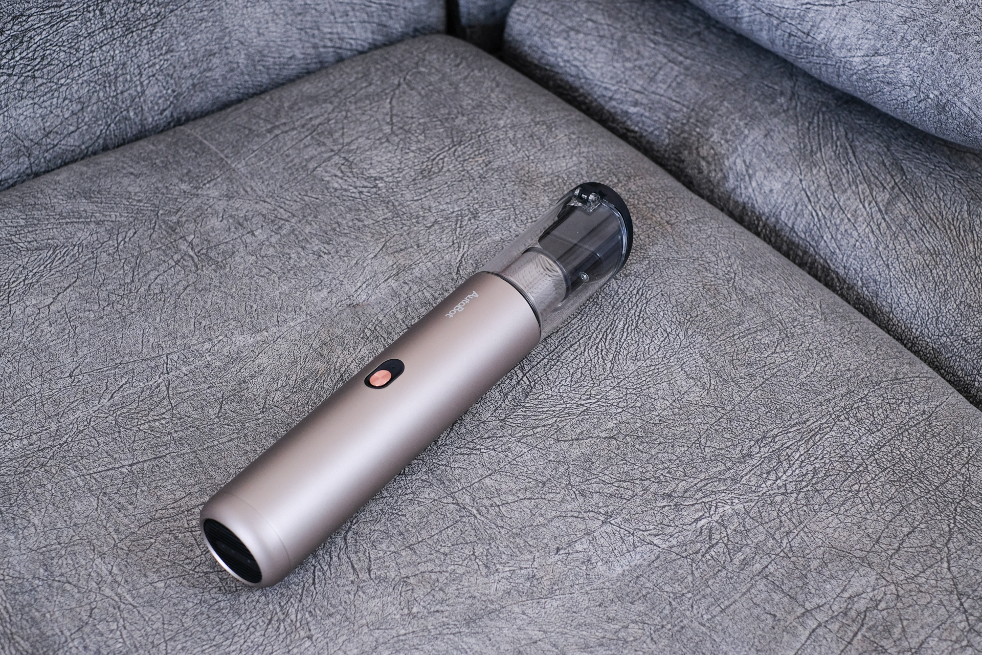 迷你小身材,迷你轻携无线吸尘器