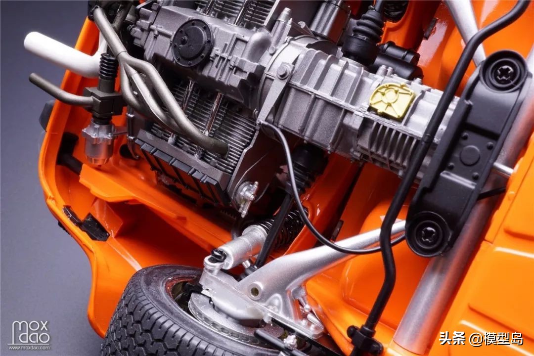 保时捷rsr汽车模型,开箱1:36保时捷taycan模型