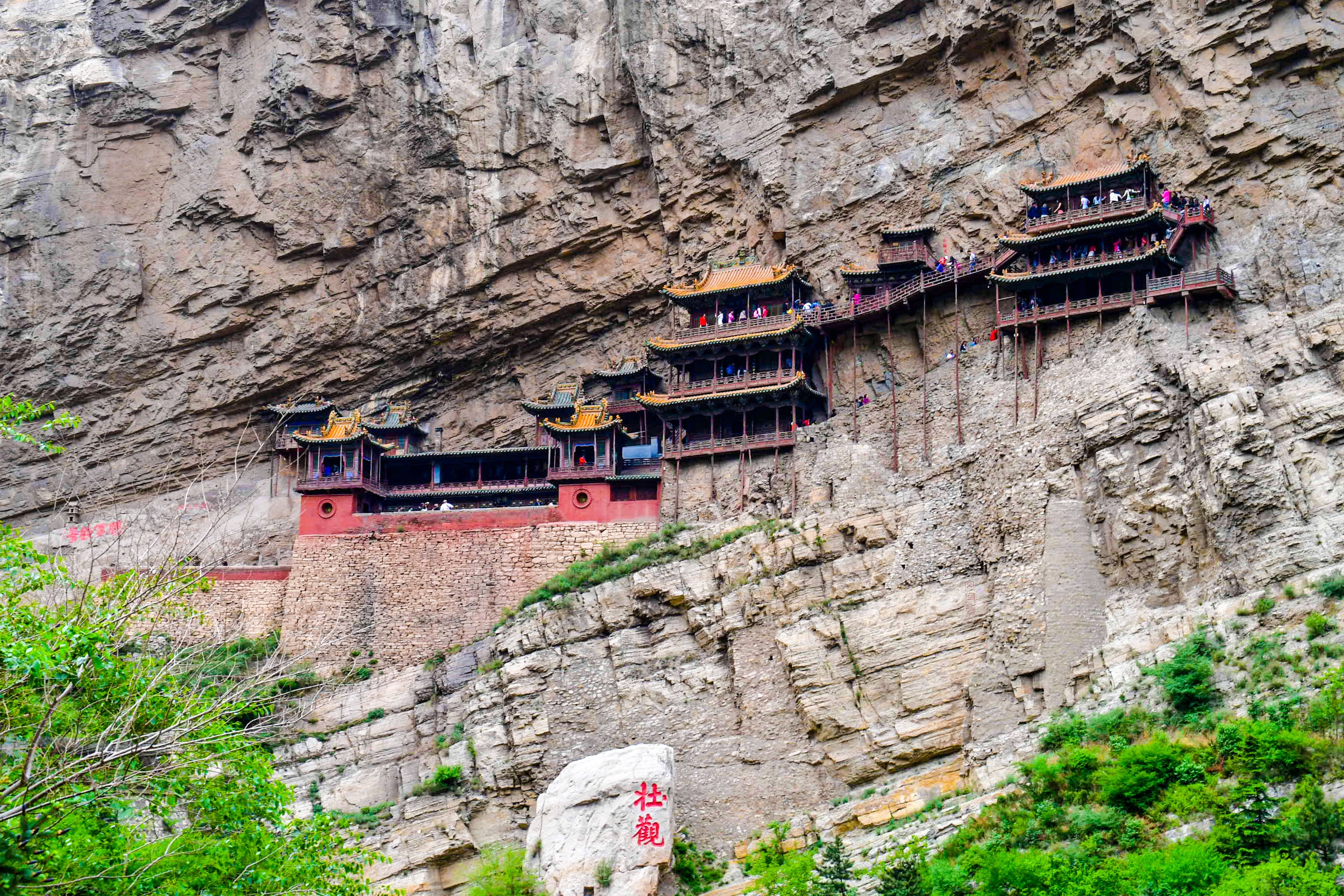 恒山悬空寺简介,悬空寺的壮观简介