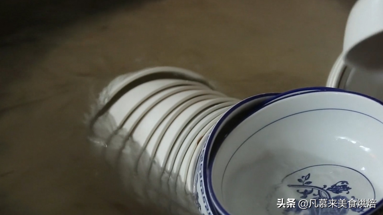 蒙自王丽珠过桥米线,王丽珠过桥米线在哪里