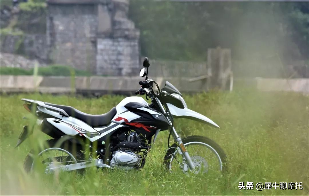 豪爵nk150s越野视频,豪爵nk150s越野摩托车试驾