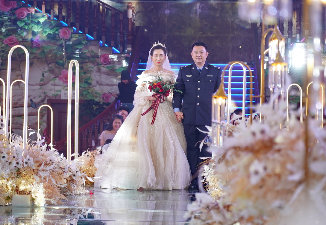 东北酒店婚宴菜大全,东北酒店婚宴酒席