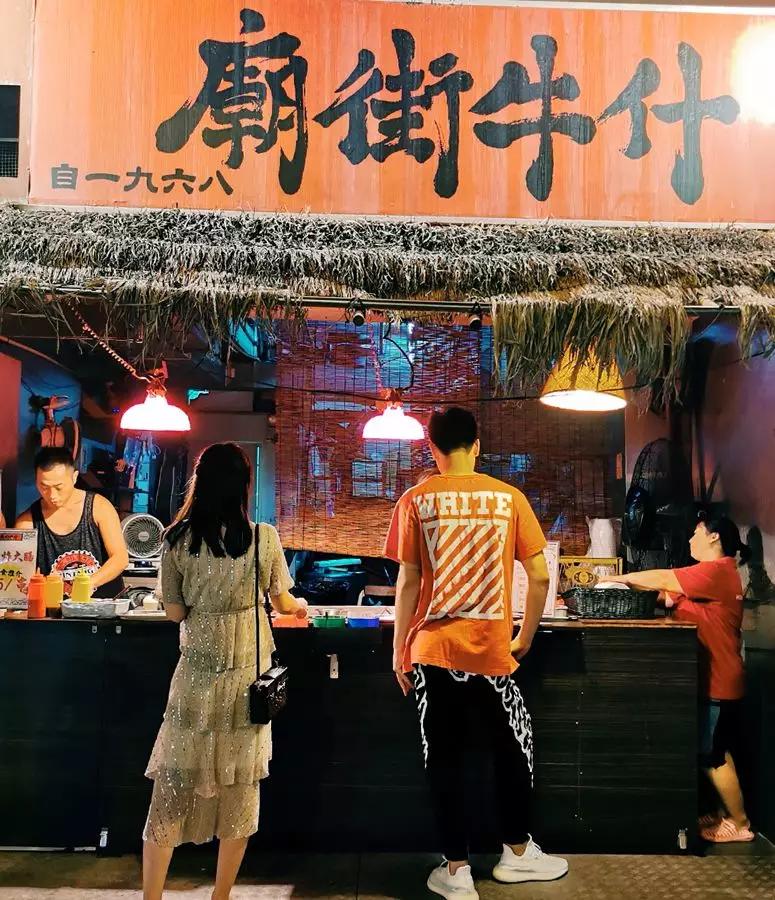 从来没见过如此冷清现场,从没见过如此空荡荡的长沙