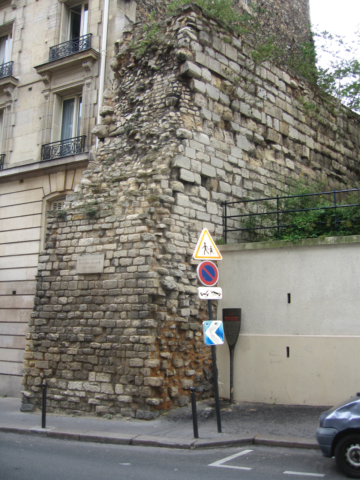 法罗群岛,法国首都城市