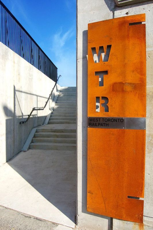 锈蚀耐候钢板表面需要处理么,耐候钢板在景观中的应用