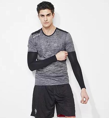 假袖子跑男穿搭,跑男穿的是什么衣服