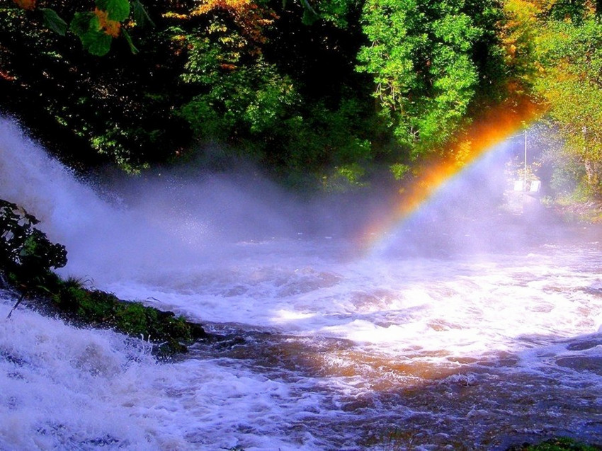 地球上的五大绝美秘境,地球上8个不可思议且神秘的地方