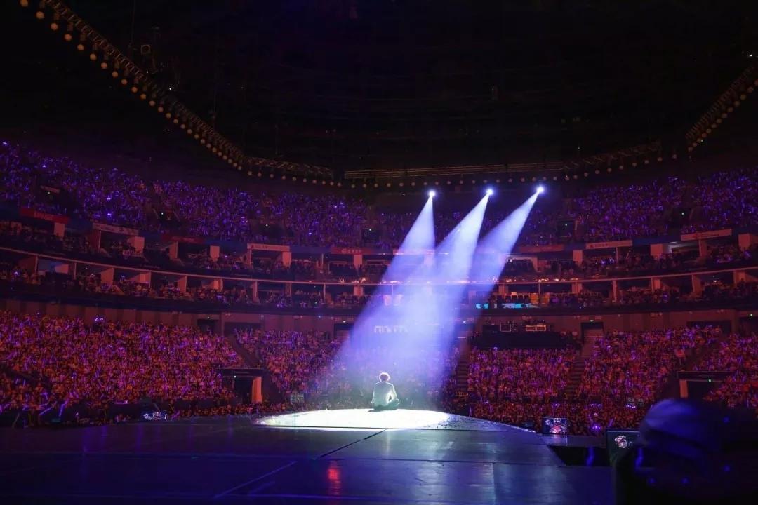 张艺兴努力的练习经历能把你看哭,张艺兴努力努力再努力带文字图片