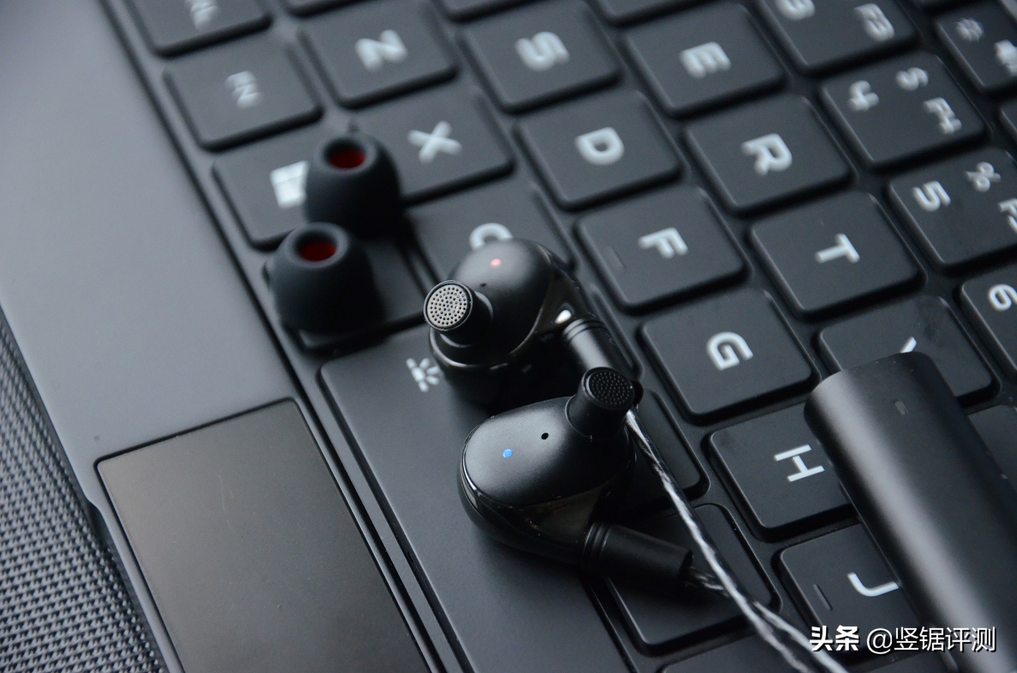 小米发烧级耳机,小米蓝牙耳机推荐最新款