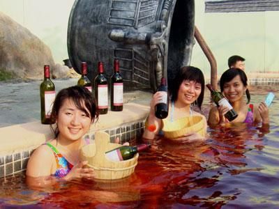 啤酒石油黑泥浴，工业旅游打卡胜地、吸客神器-工业旅游规划设计