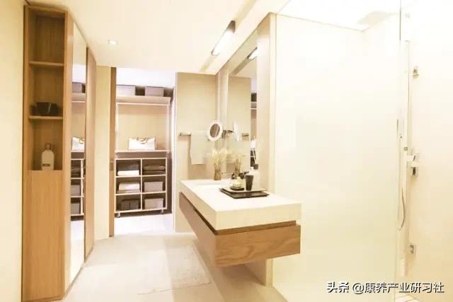 50层楼高、500万元入住押金、5年住满：这个顶级养老公寓长啥样？