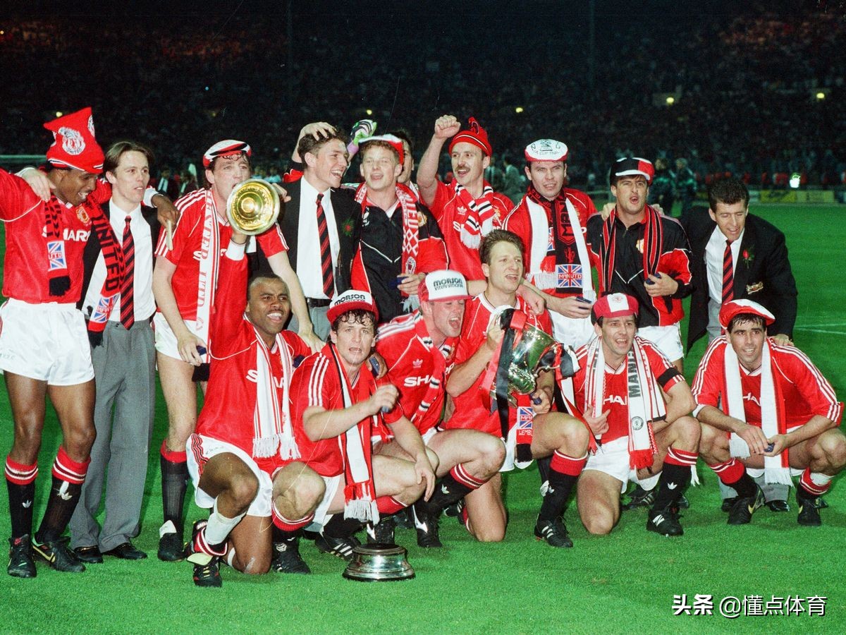 曼联传奇纪录,曼联历史二阵