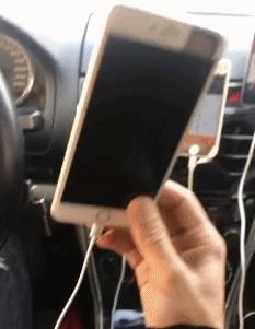 网上买的连衣裙到货了,店家连夜打电话跪求删除好评照片太尴尬了