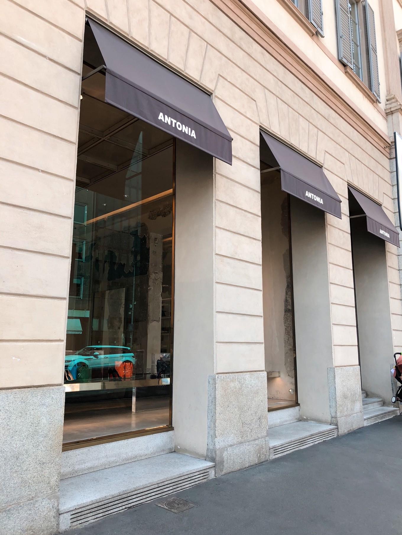 意大利米兰奥特莱斯购物攻略,意大利米兰超全购物攻略