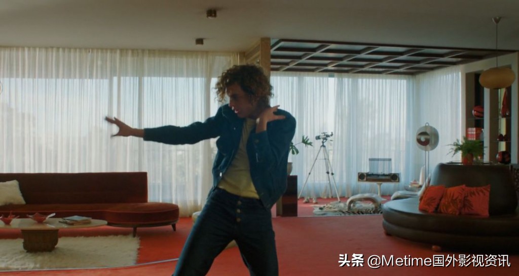 *欲情**疯狂、*社会反**,他美得像梦露却杀人无数