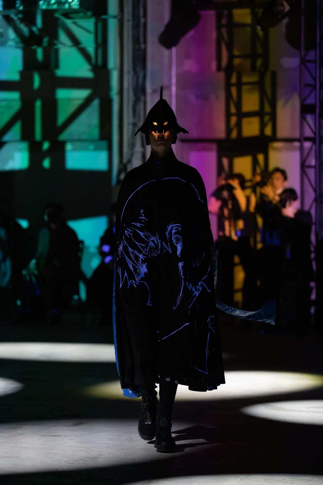 高桥盾undercover穿搭,高桥盾undercovereva联名