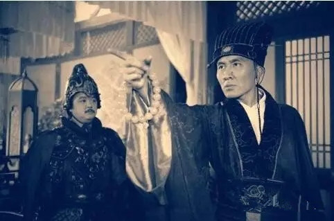 鱼朝恩：君臣共愤密缢杀