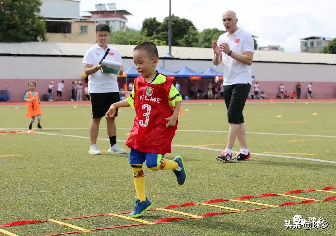 快乐足球记忆录,足球带给孩子们更多的快乐和成长
