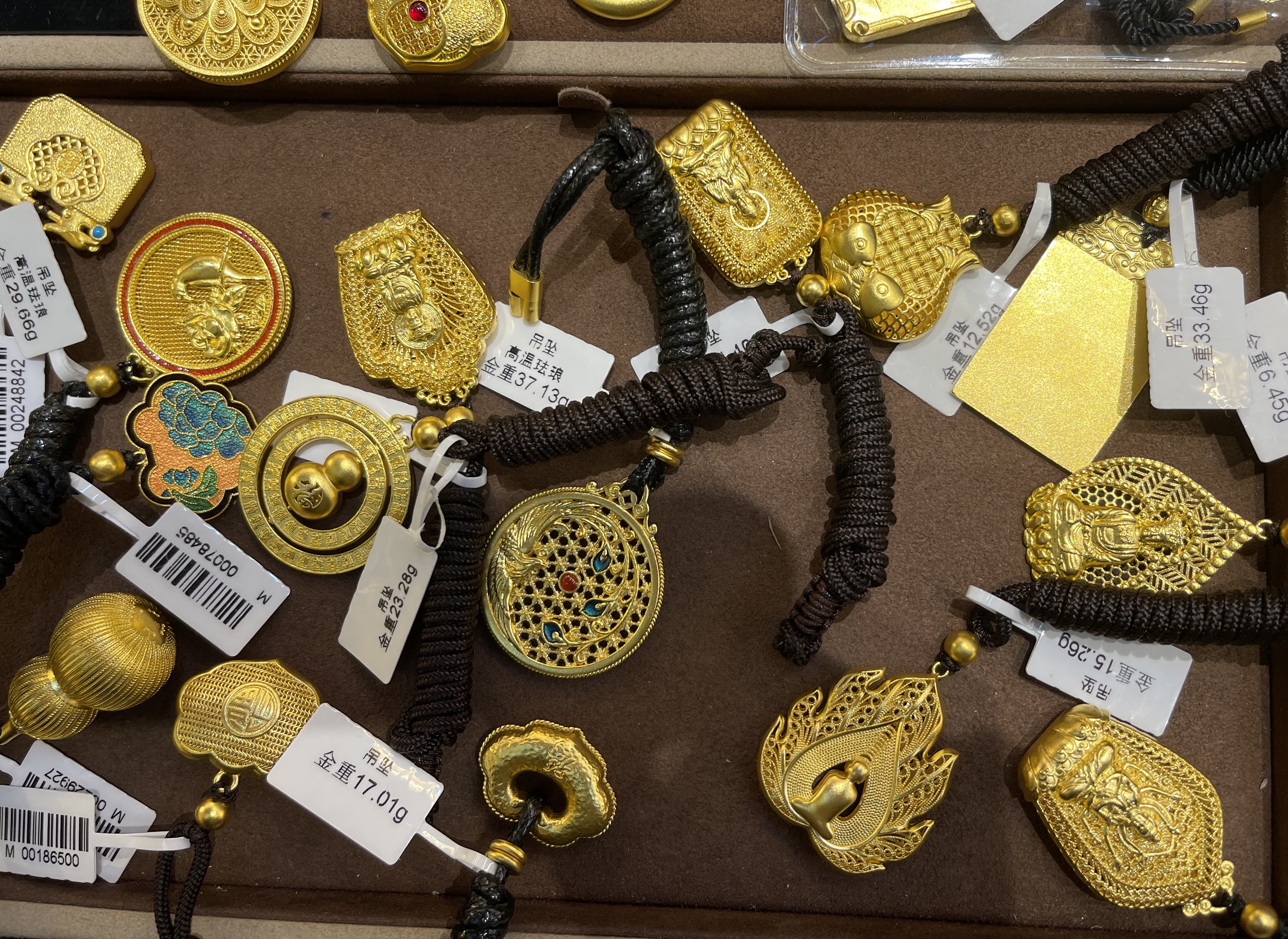 购买黄金首饰注意事项,购买黄金首饰需要注意什么