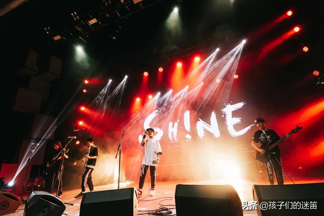 偶像为自己代言是什么感觉,和自己偶像合作是种什么样的体验