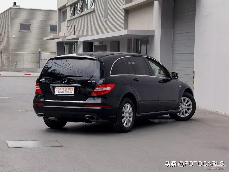 2017款奔驰r320豪华型测评,奔驰r320商务臻藏版2017评测
